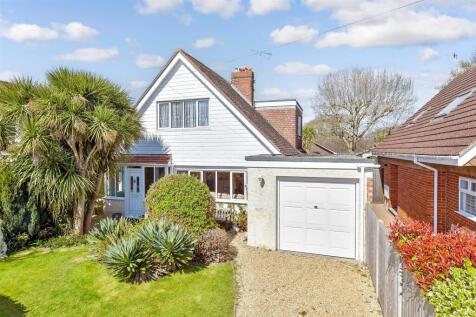 3 bedroom chalet for sale