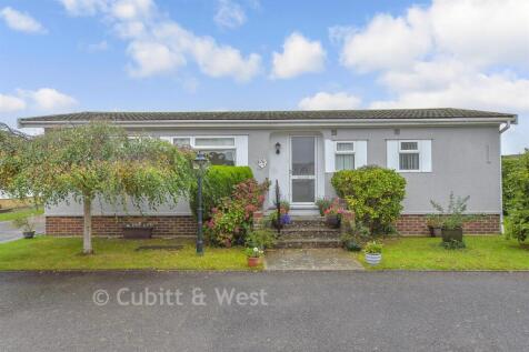 2 bedroom park home for sale