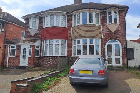 Benedon Road, Sheldon, Birmingham 3 bed semi