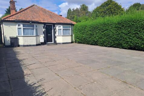 Horse Shoes Lane, Sheldon, Birmingham 3 bed detached bungalow for sale