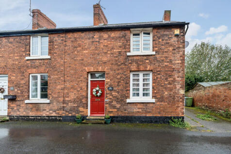 Quaker Lane, Farnsfield, Newark 2 bed end of terrace house for sale