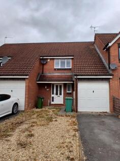 9 Morris Close, Thorpe Astley... 3 bed townhouse for sale