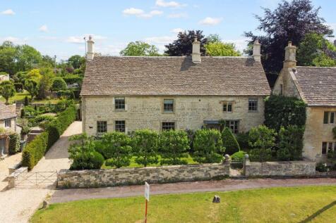 5 bedroom semi-detached house for sale