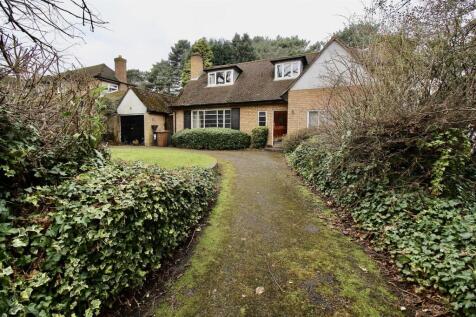 Rectory Lane, Birmingham B36 3 bed detached bungalow for sale
