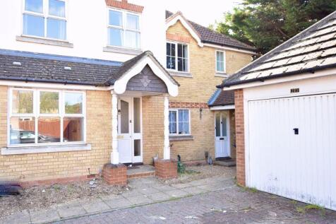 5 bedroom town house for sale