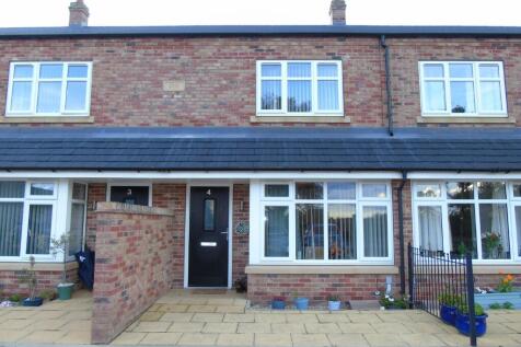 2 bedroom terraced house for sale