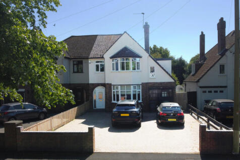 4 bedroom semi-detached house for sale