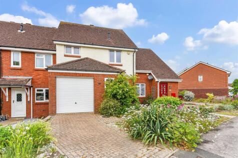 Chichester 3 bed terraced house for sale