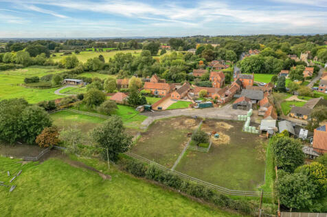 4 bedroom barn conversion for sale