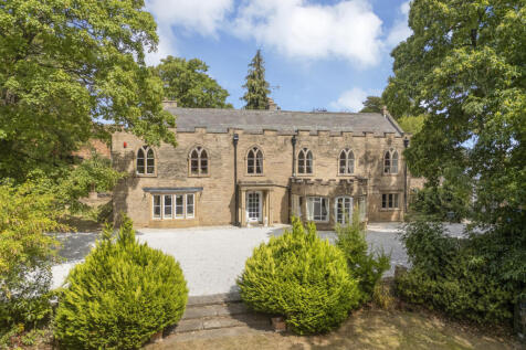 9 bedroom detached house for sale