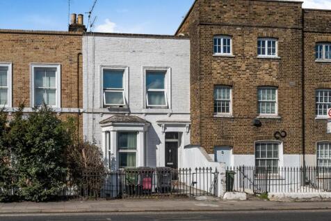 Wandsworth Road, Clapham 1 bed flat for sale