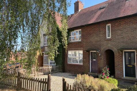 BIRCHFIELD ROAD, WELLINGBOROUGH 3 bed terraced house for sale