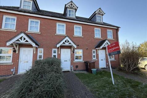 Flatford Close, CORBY 3 bed terraced house for sale