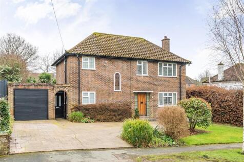 Shelvers Way, Tadworth 4 bed detached house for sale