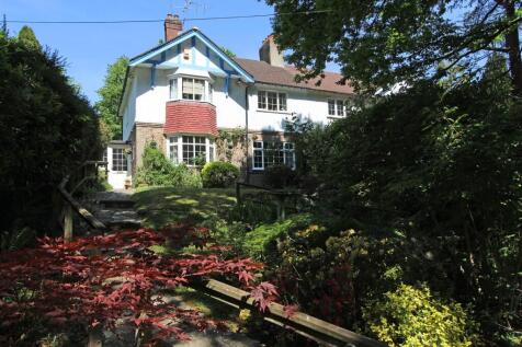 4 bedroom semi-detached house for sale
