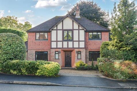 Willowbank Gardens, Tadworth 5 bed house for sale
