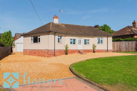 2 bedroom detached bungalow for sale