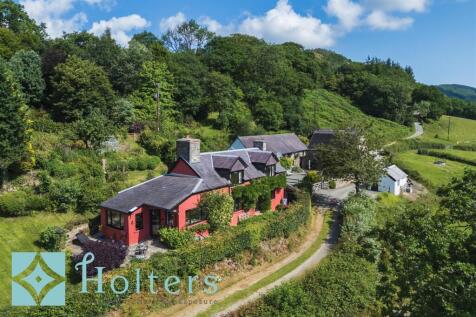 2 bedroom cottage for sale