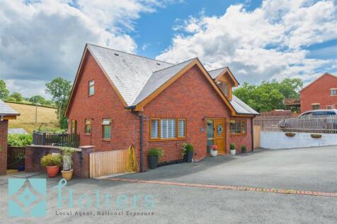 Troed Y Bryn, Builth Wells 5 bed detached house for sale
