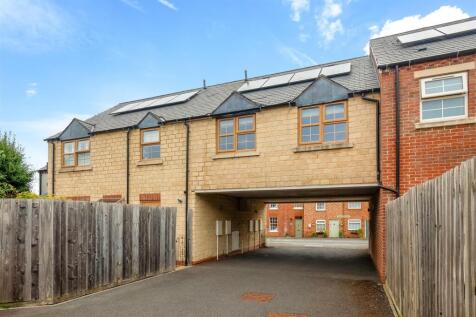 Stratford Road, Newbold On Stour 1 bed coach house for sale