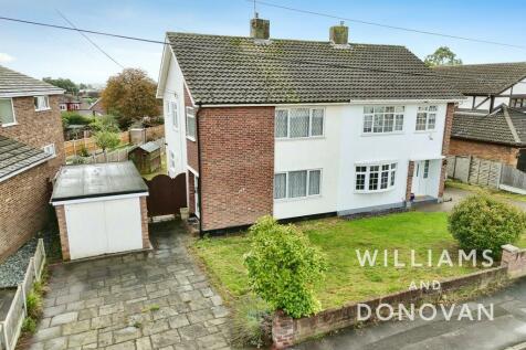 3 bedroom semi-detached house for sale