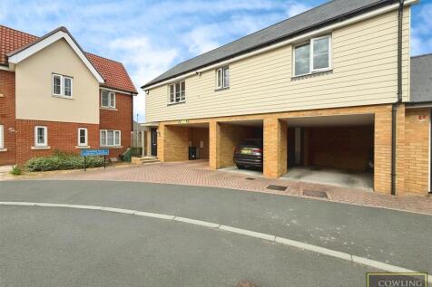 Warwick Crescent, Basildon 2 bed apartment for sale
