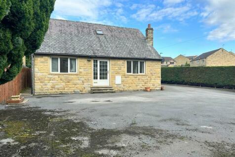 4 bedroom detached bungalow for sale