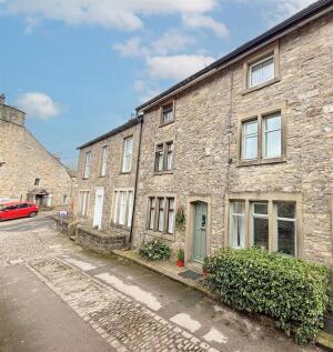 2 Gills Fold, Grassington, Skipton 3 bed terraced house for sale