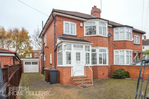 3 bedroom semi-detached house for sale