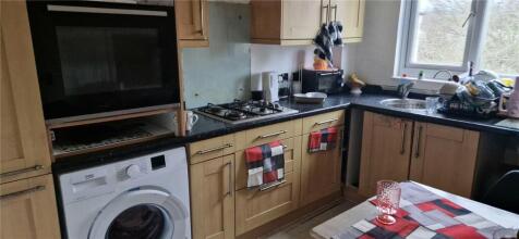 1 bedroom maisonette for sale
