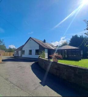 4 bedroom bungalow for sale