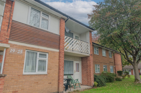 Gosford Walk, Solihull B92 1 bed flat for sale