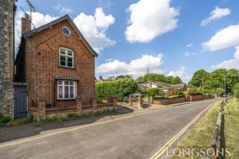 Campingland, Swaffham 3 bed cottage for sale