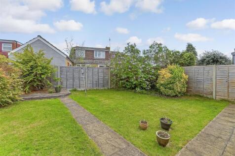 3 bedroom chalet for sale