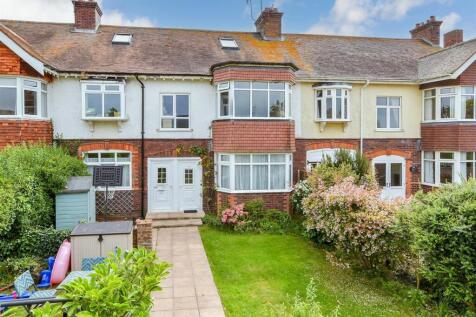 2 bedroom ground floor flat for sale
