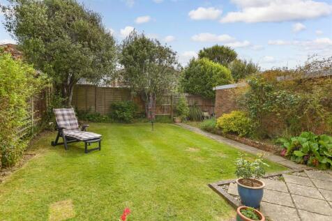 3 bedroom semi-detached bungalow for sale