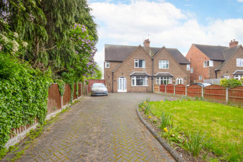 3 bedroom semi-detached house for sale