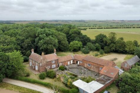 Carr Road, Burton Pidsea, HU12 9DH 4 bed house for sale