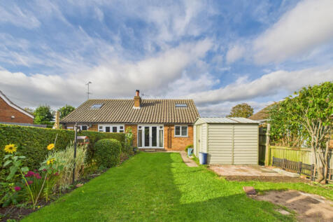 Main Street, Staxton, Scarborough... 2 bed bungalow for sale