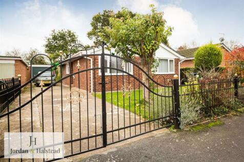 4 bedroom bungalow for sale