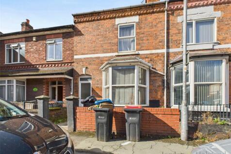 6 bedroom terraced house for sale