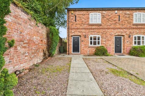 2 bedroom semi-detached house for sale