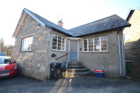 2 bedroom semi-detached bungalow for sale