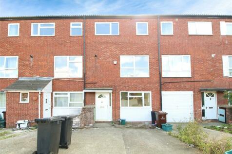 4 bedroom terraced house for sale