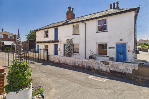 High Street, Rowhedge, Colchester, CO5 4 bed semi