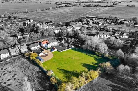 Heath Road, Tendring, Essex, CO16 4 bed detached house for sale