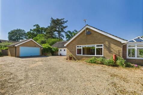 4 bedroom bungalow for sale
