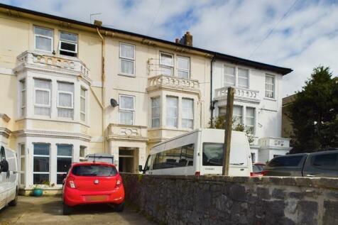 9 bedroom terraced house for sale
