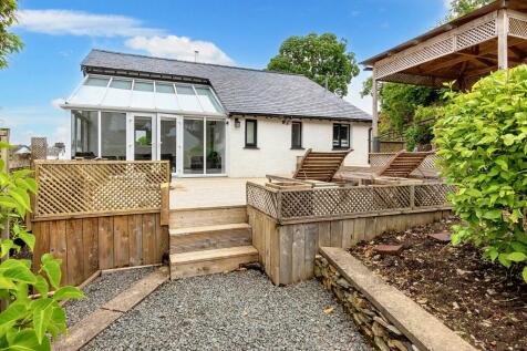 Bowfell, Langrigge Drive... 5 bed detached house for sale