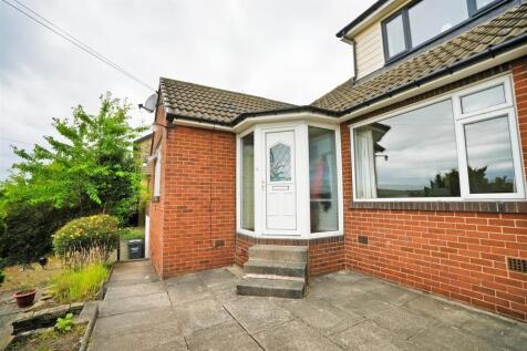 Sunnybank Road, Greetland, Halifax 4 bed semi